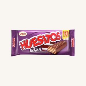 Huesitos milk chocolate-covered crunchy wafer sticks with cocoa filling, pack with 10 pieces 200 g